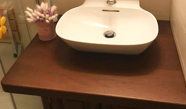 столешницы для ванной из массива дерева